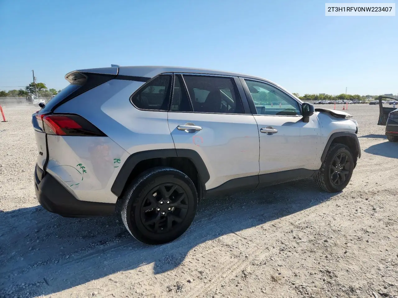 2T3H1RFV0NW223407 2022 Toyota Rav4 Le