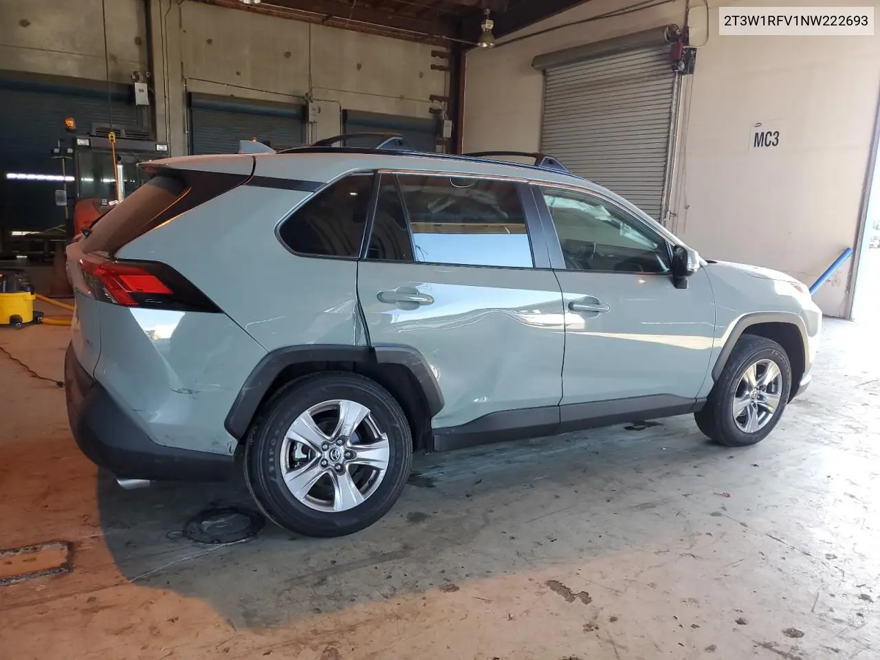 2T3W1RFV1NW222693 2022 Toyota Rav4 Xle