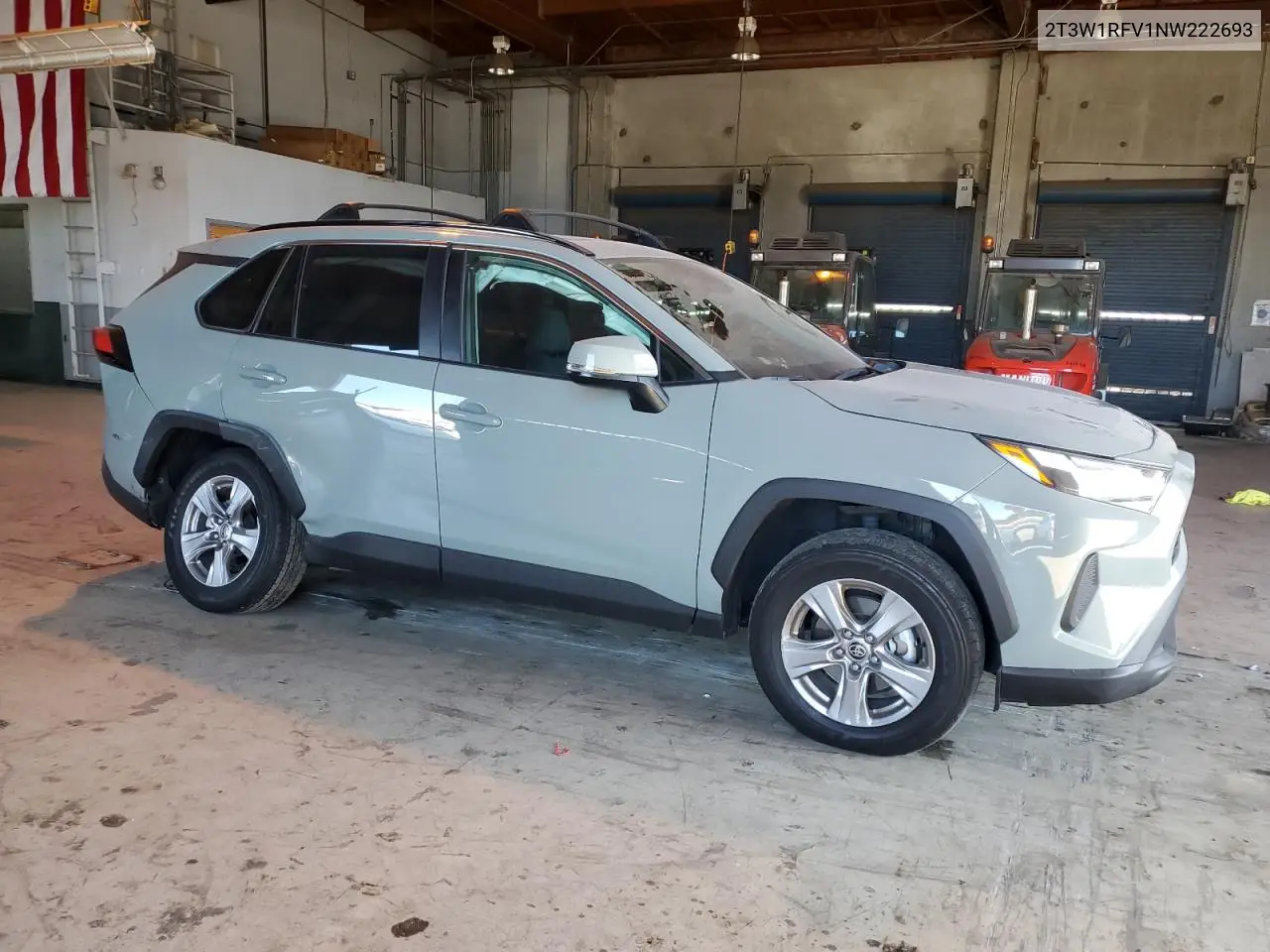 2T3W1RFV1NW222693 2022 Toyota Rav4 Xle