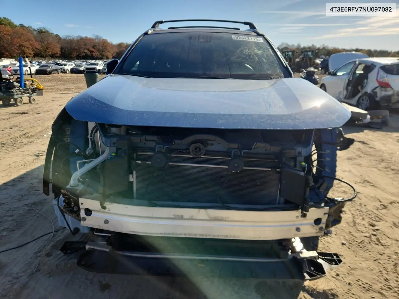 4T3E6RFV7NU097082 2022 Toyota Rav4 Xse