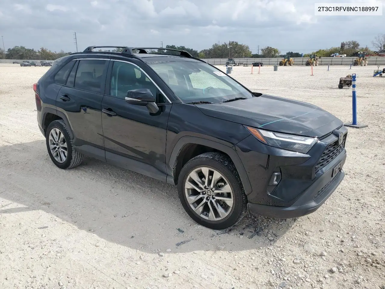 2T3C1RFV8NC188997 2022 Toyota Rav4 Xle Premium