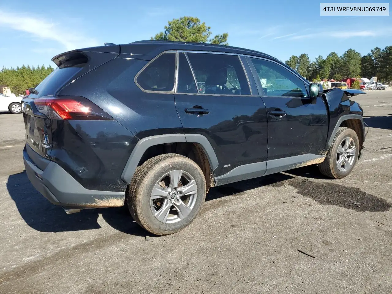 4T3LWRFV8NU069749 2022 Toyota Rav4 Le