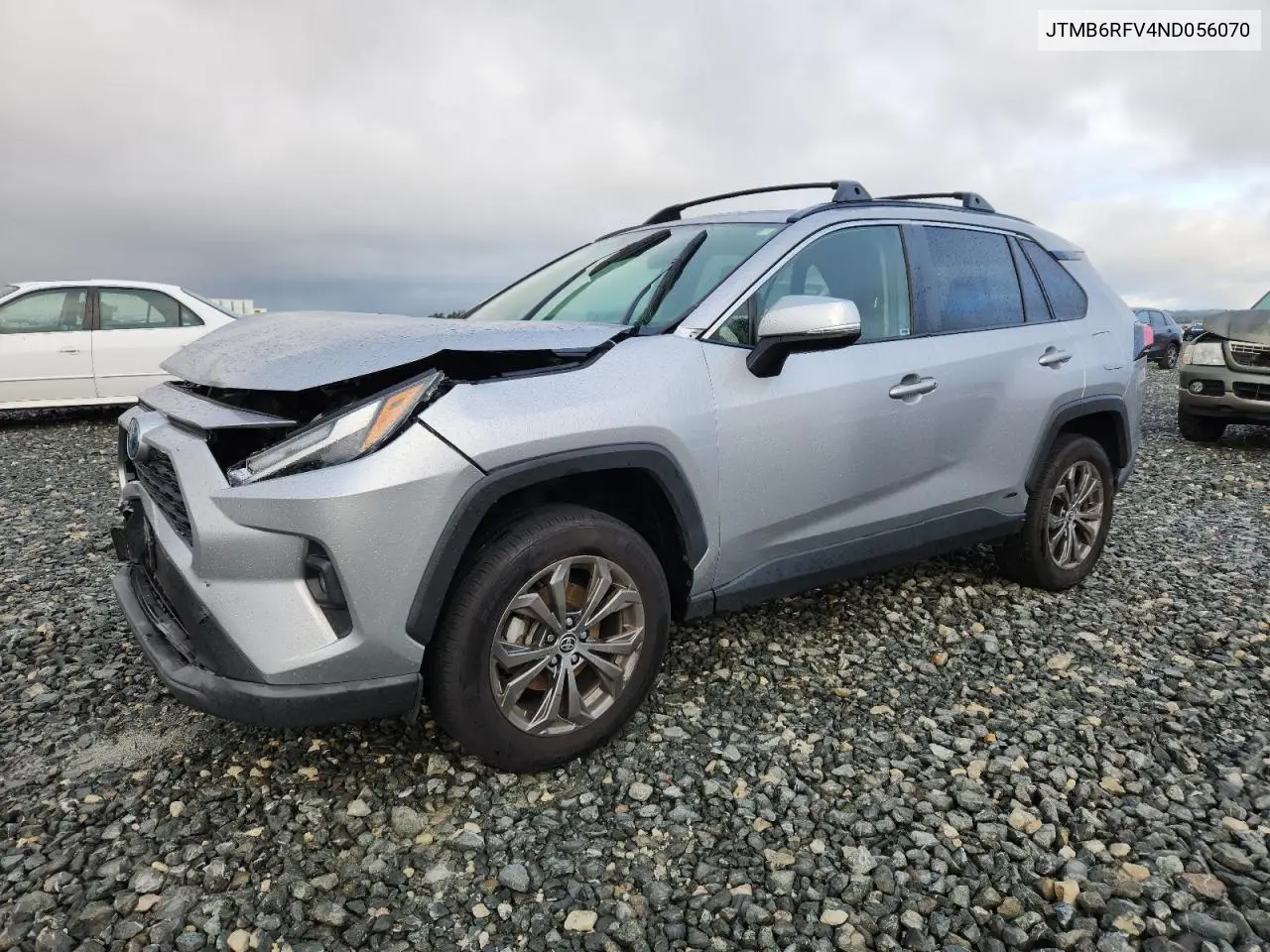 JTMB6RFV4ND056070 2022 Toyota Rav4 Xle Premium