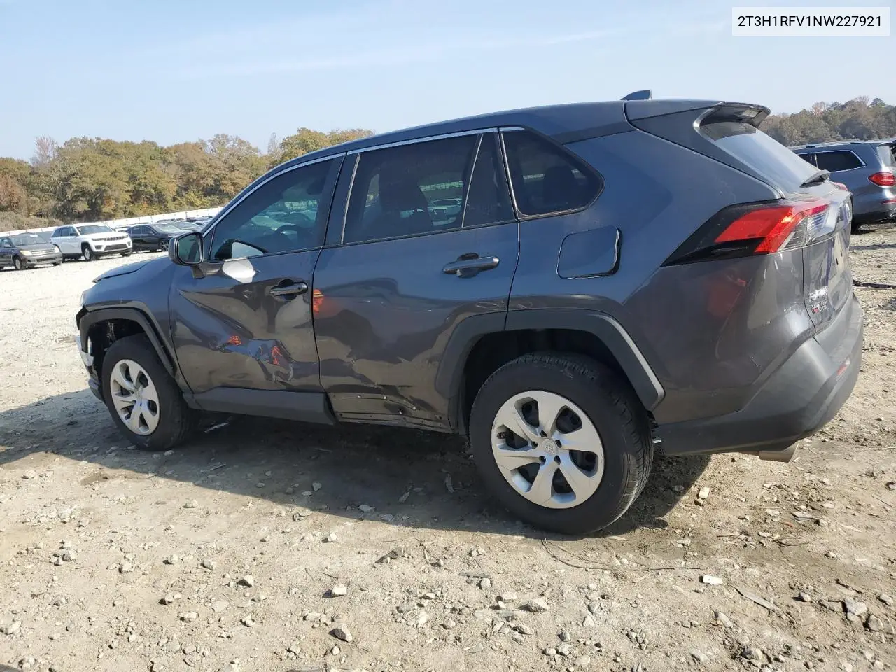 2T3H1RFV1NW227921 2022 Toyota Rav4 Le
