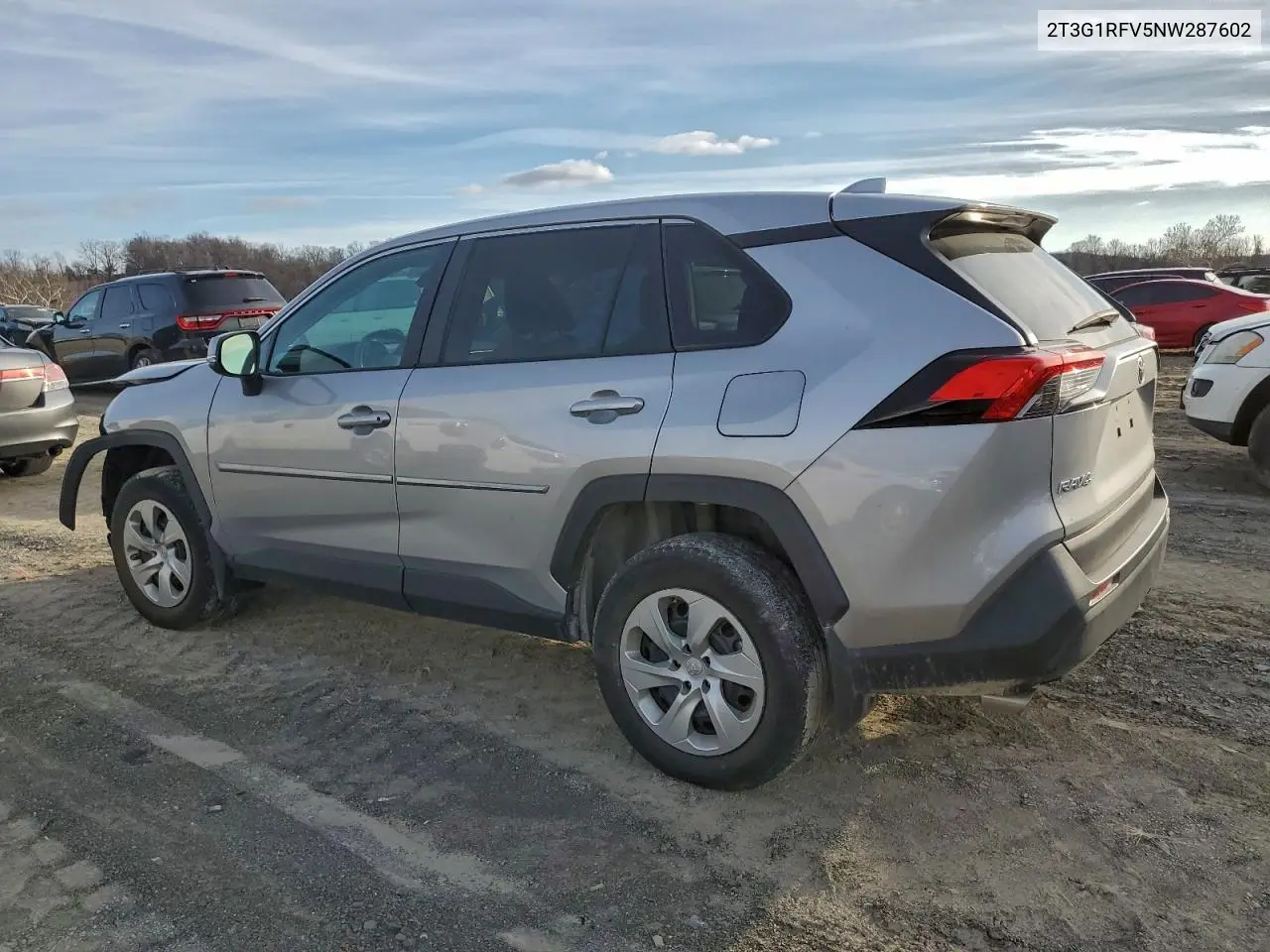 2T3G1RFV5NW287602 2022 Toyota Rav4 Le
