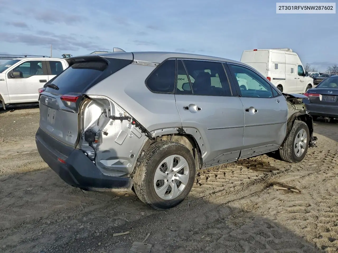 2T3G1RFV5NW287602 2022 Toyota Rav4 Le