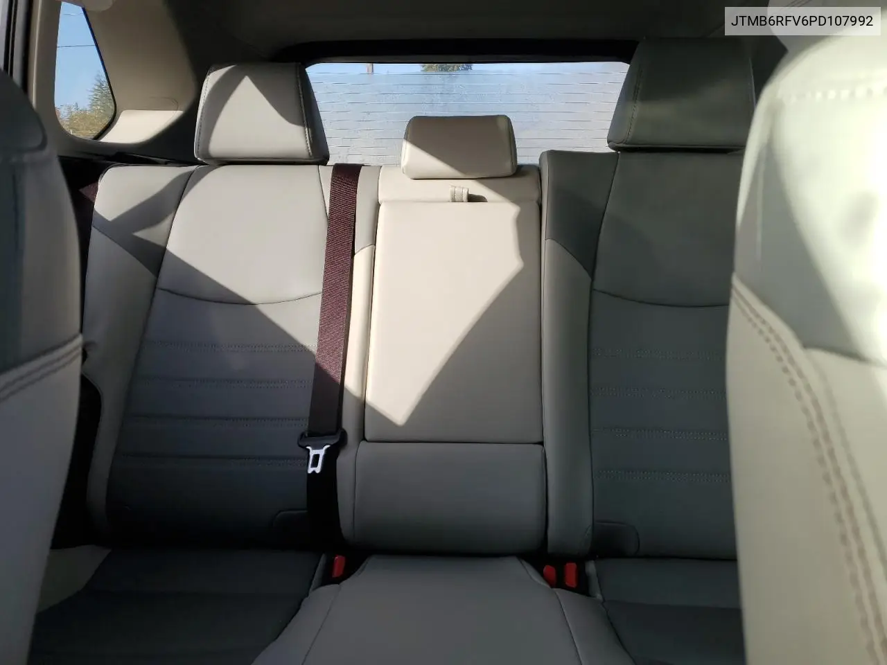 JTMB6RFV6PD107992 2023 Toyota Rav4 Xle Premium