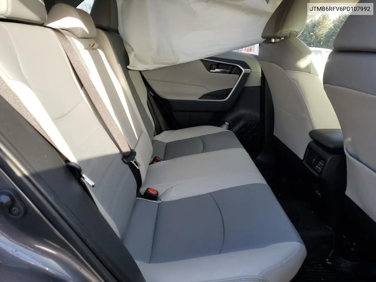 JTMB6RFV6PD107992 2023 Toyota Rav4 Xle Premium