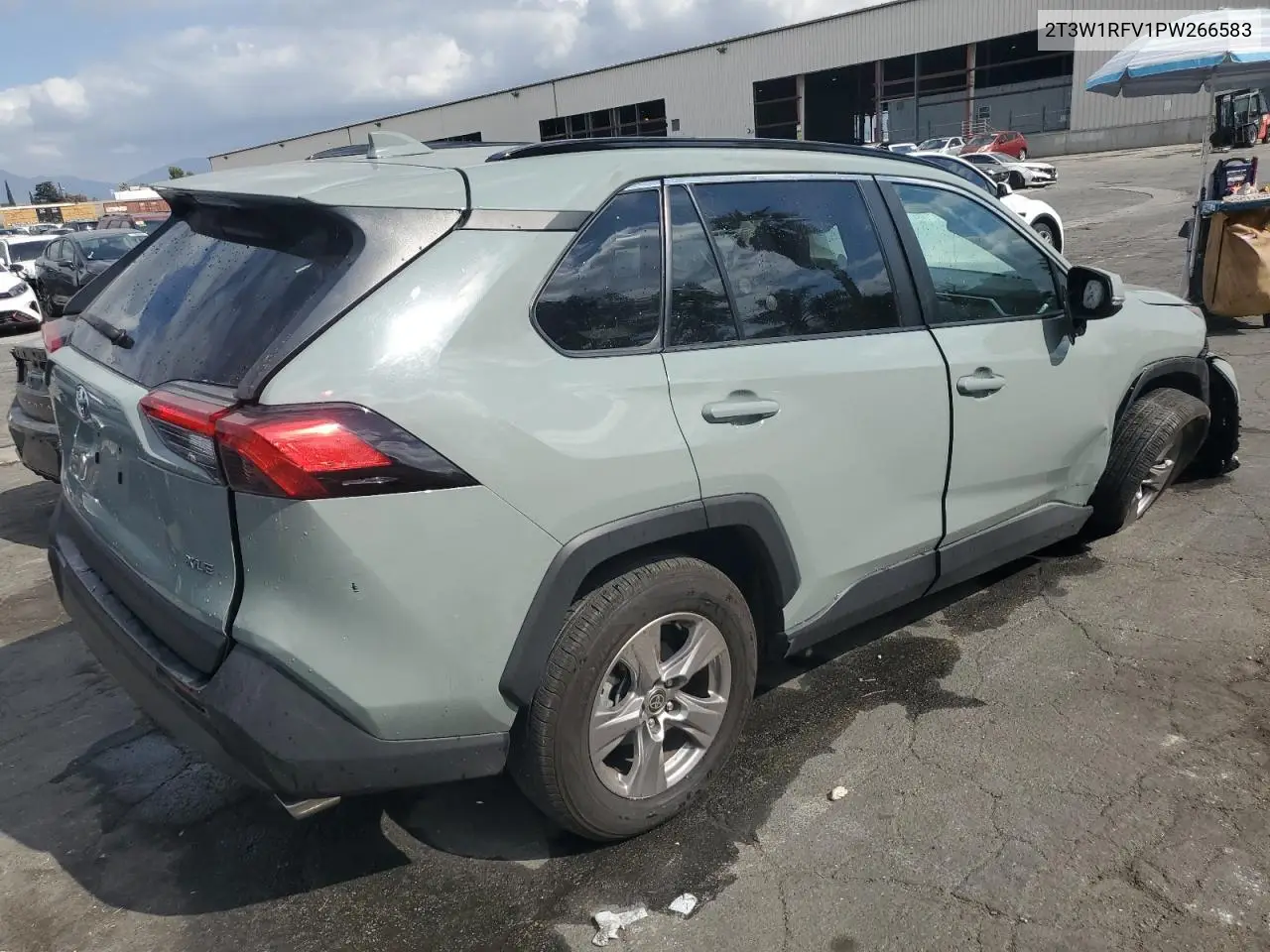2T3W1RFV1PW266583 2023 Toyota Rav4 Xle