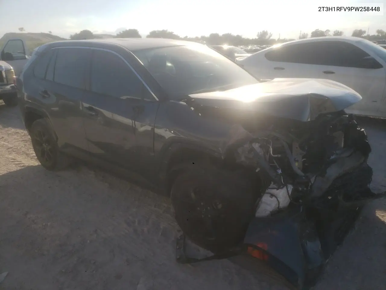 2T3H1RFV9PW258448 2023 Toyota Rav4 Le