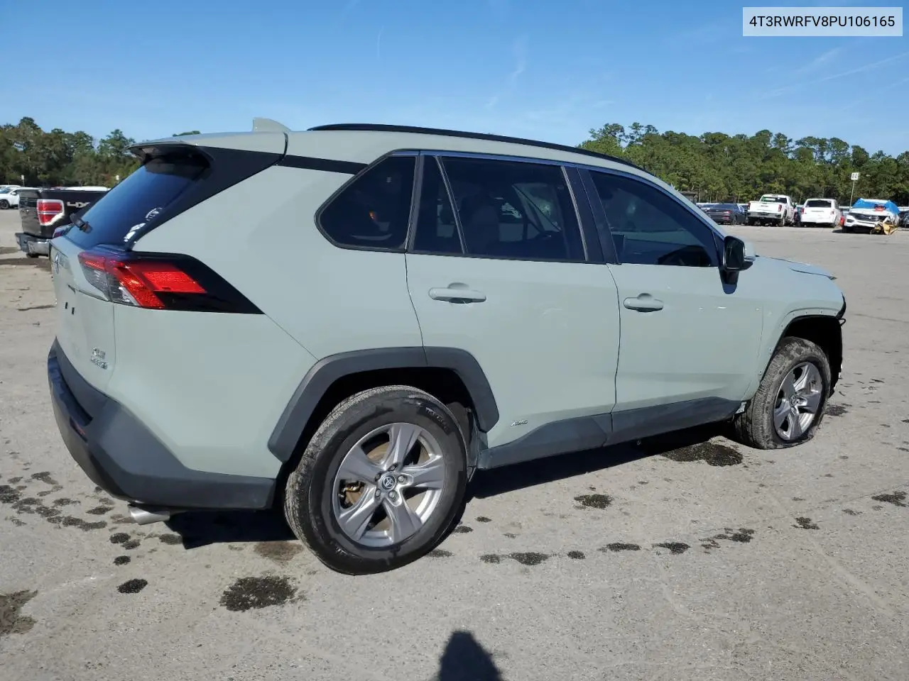 4T3RWRFV8PU106165 2023 Toyota Rav4 Xle