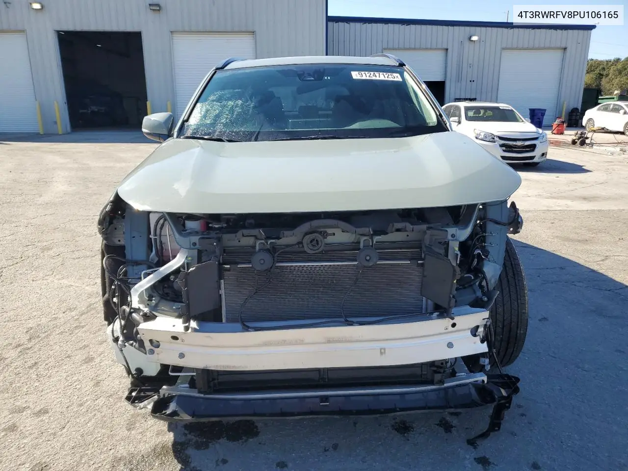 4T3RWRFV8PU106165 2023 Toyota Rav4 Xle