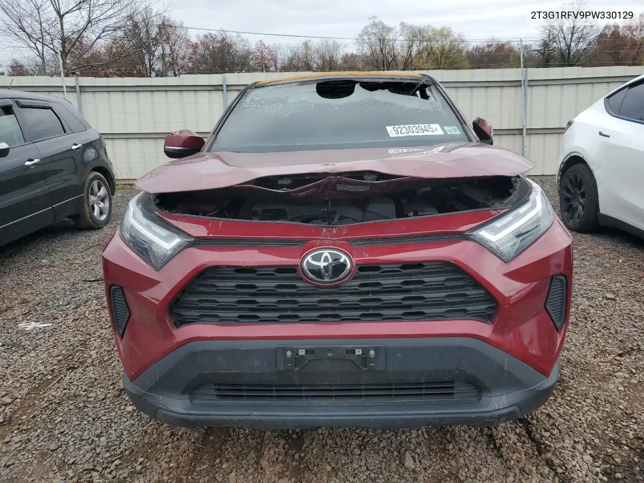 2T3G1RFV9PW330129 2023 Toyota Rav4 Le