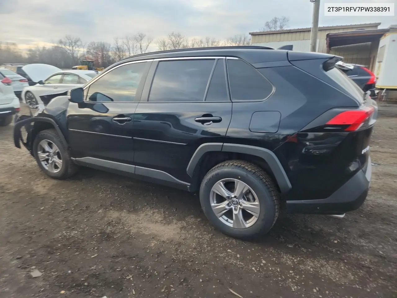 2T3P1RFV7PW338391 2023 Toyota Rav4 Xle