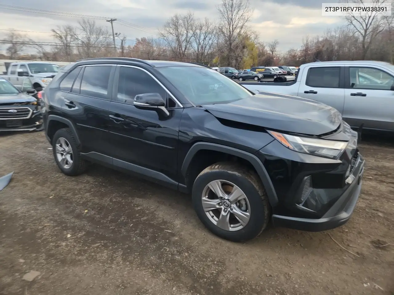 2T3P1RFV7PW338391 2023 Toyota Rav4 Xle