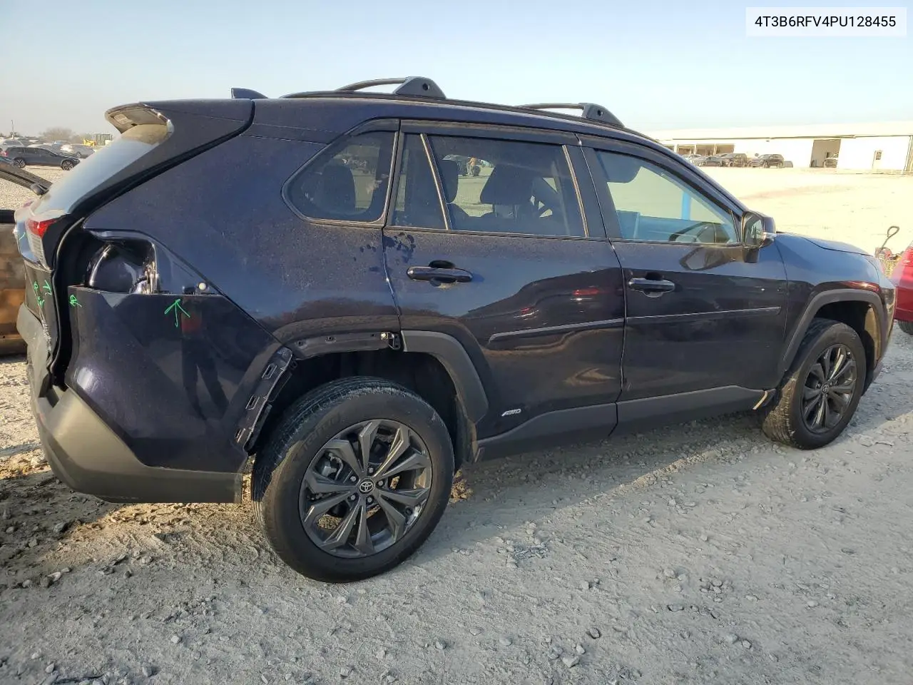 4T3B6RFV4PU128455 2023 Toyota Rav4 Xle Premium