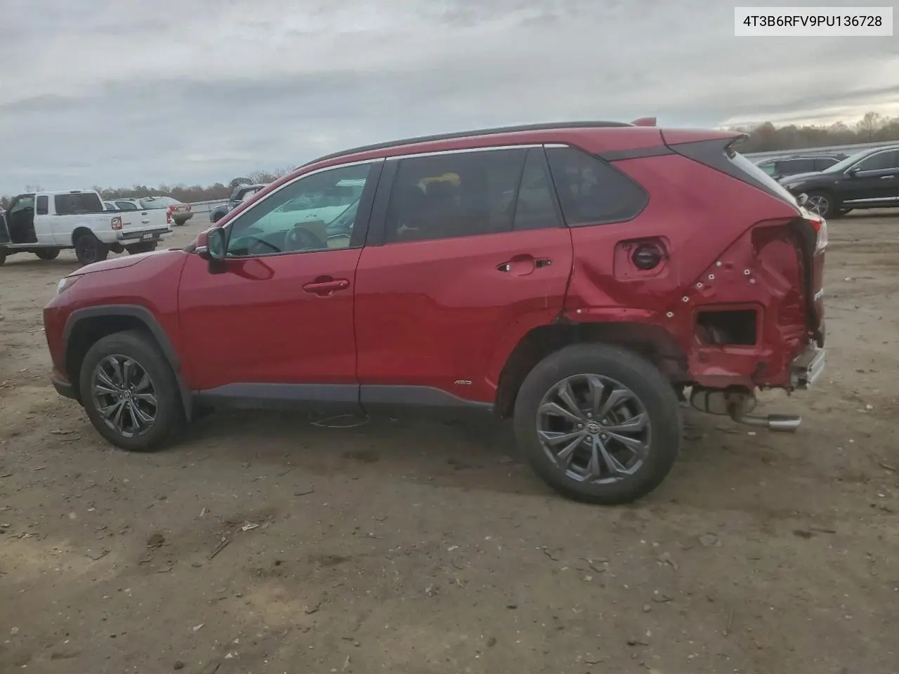 4T3B6RFV9PU136728 2023 Toyota Rav4 Xle Premium