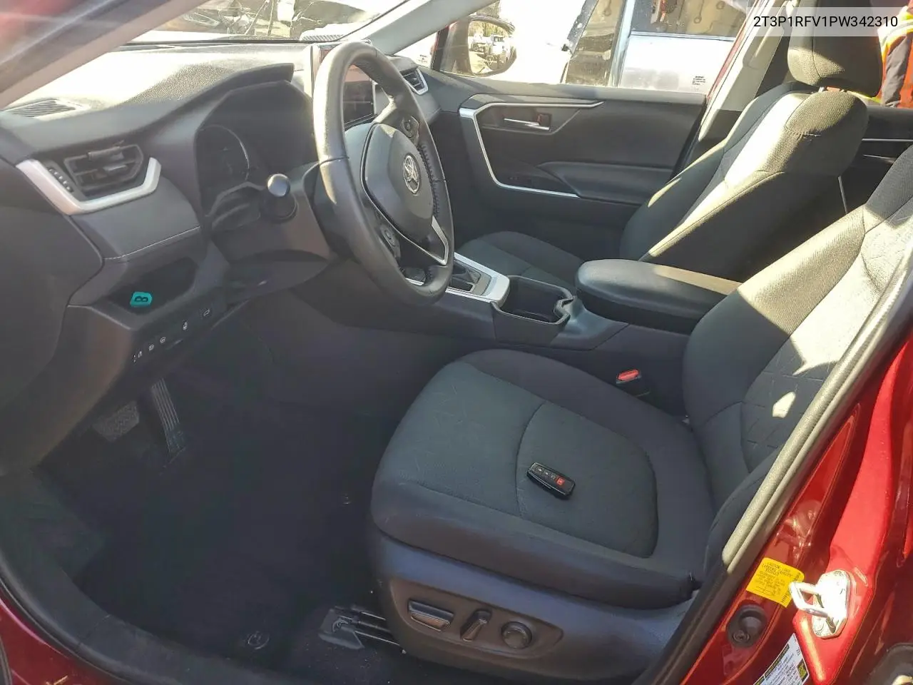 2T3P1RFV1PW342310 2023 Toyota Rav4 Xle