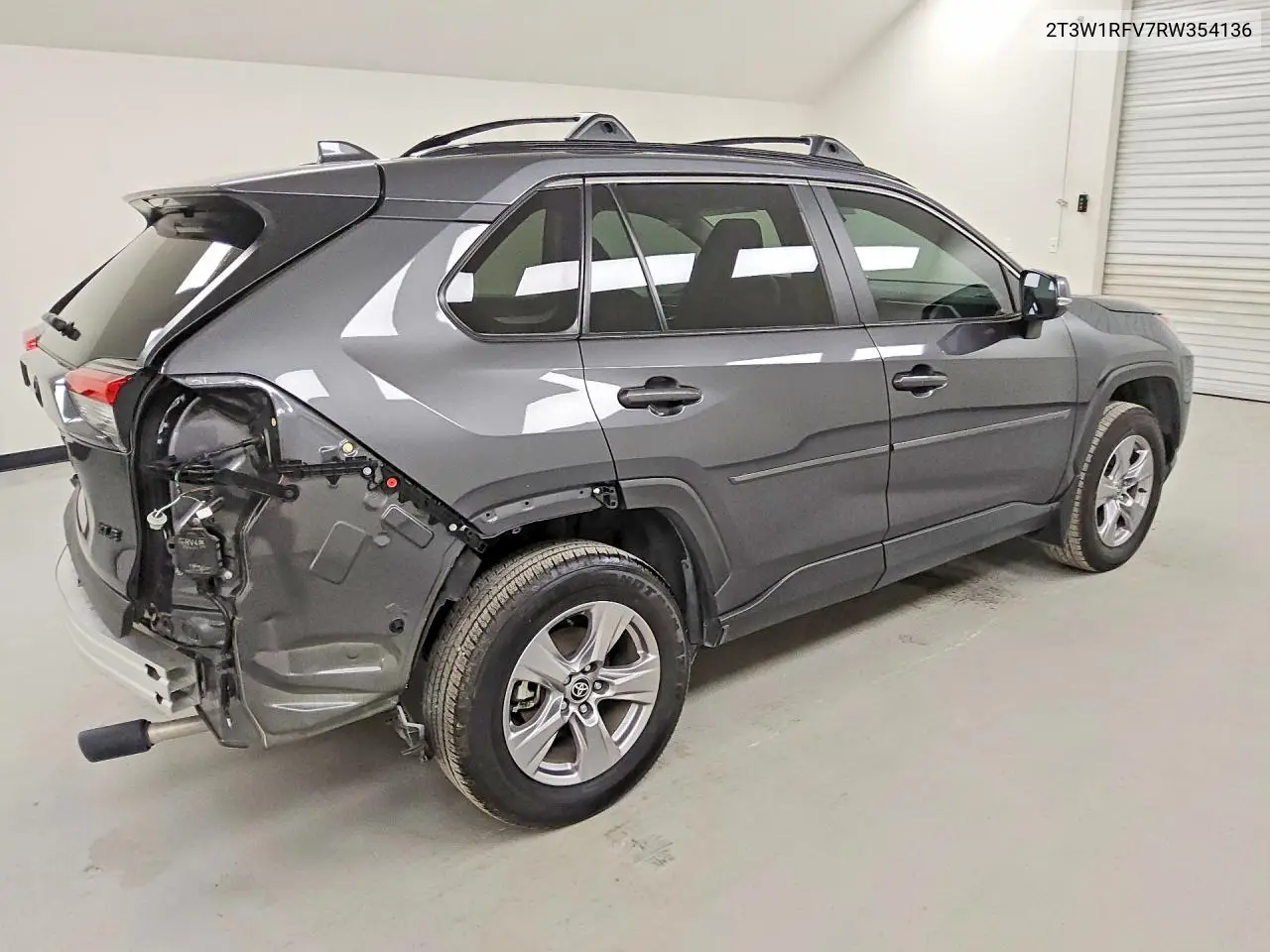 2T3W1RFV7RW354136 2024 Toyota Rav4 Xle