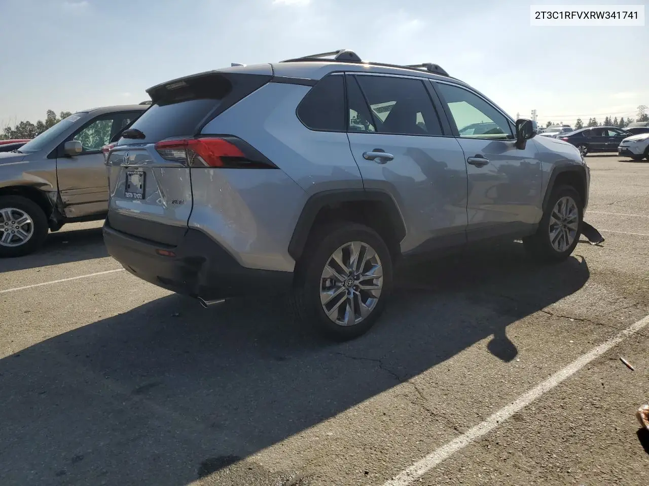 2T3C1RFVXRW341741 2024 Toyota Rav4 Xle Premium