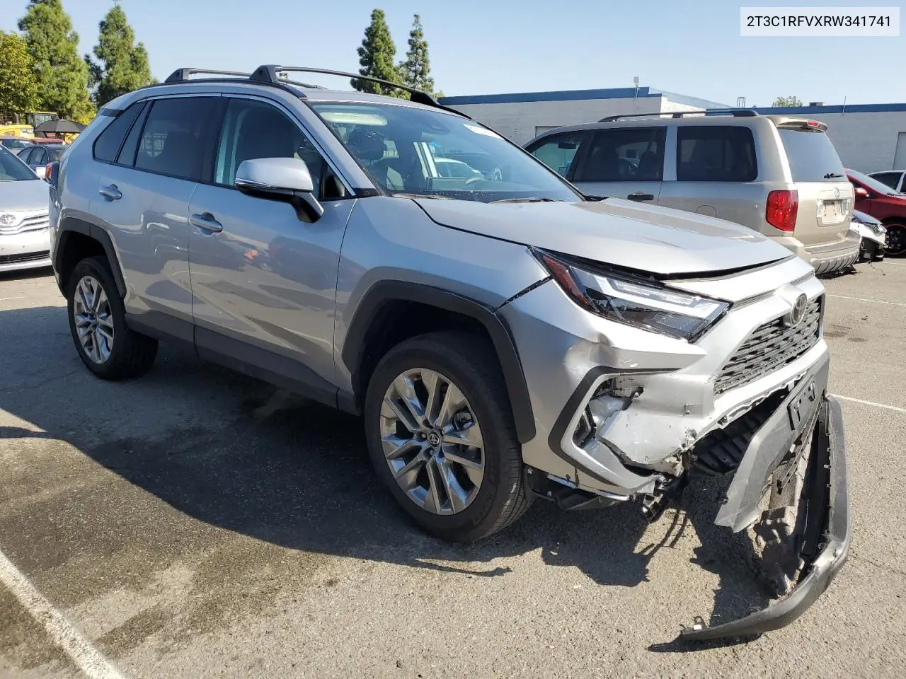 2T3C1RFVXRW341741 2024 Toyota Rav4 Xle Premium
