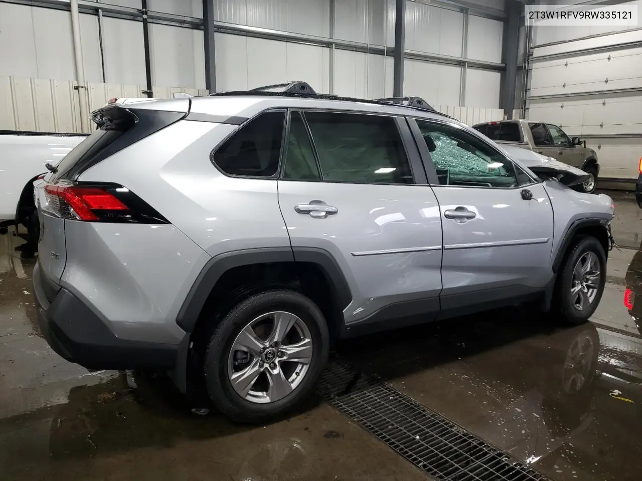2T3W1RFV9RW335121 2024 Toyota Rav4 Xle