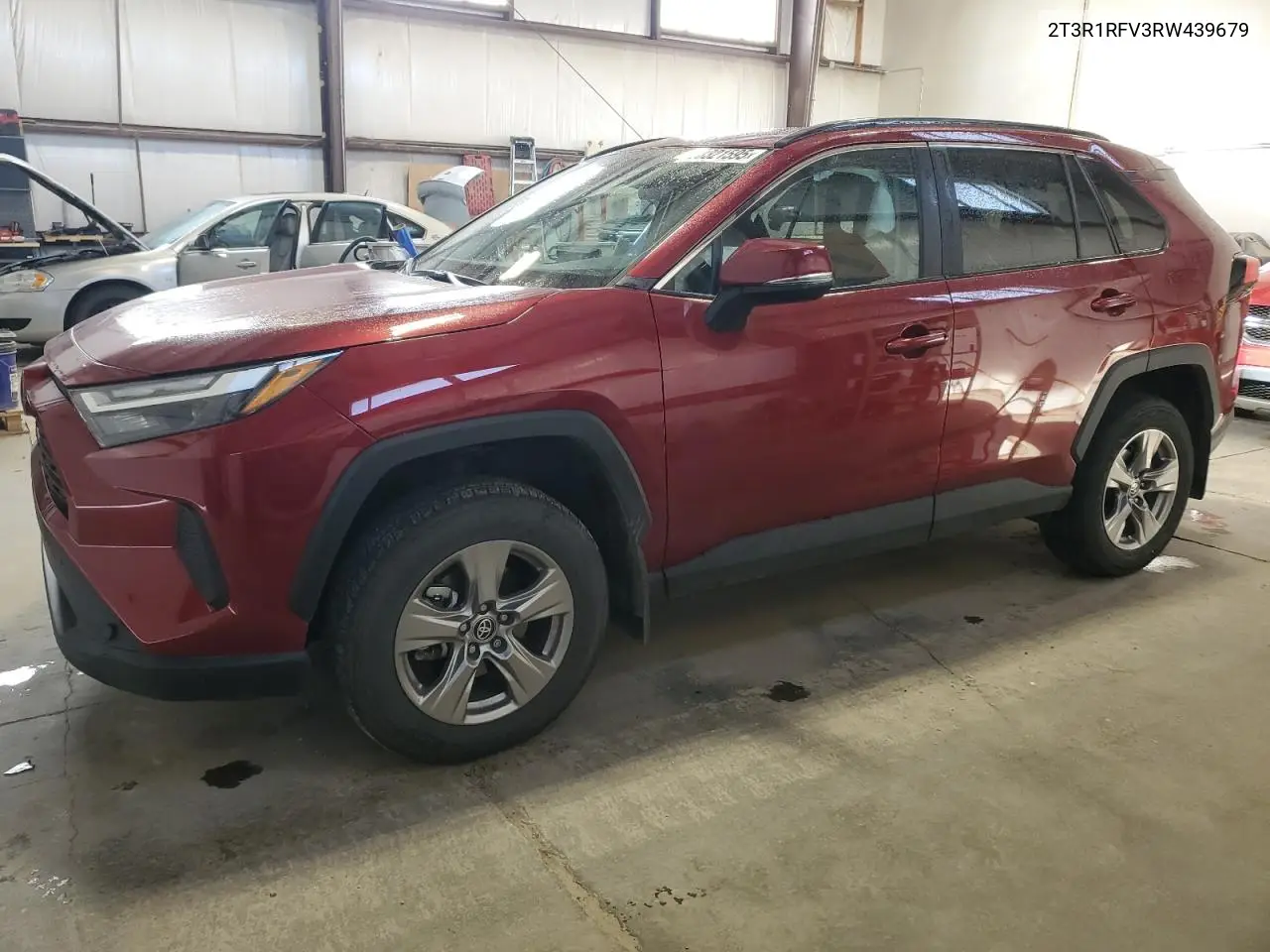 2T3R1RFV3RW439679 2024 Toyota Rav4 Xle