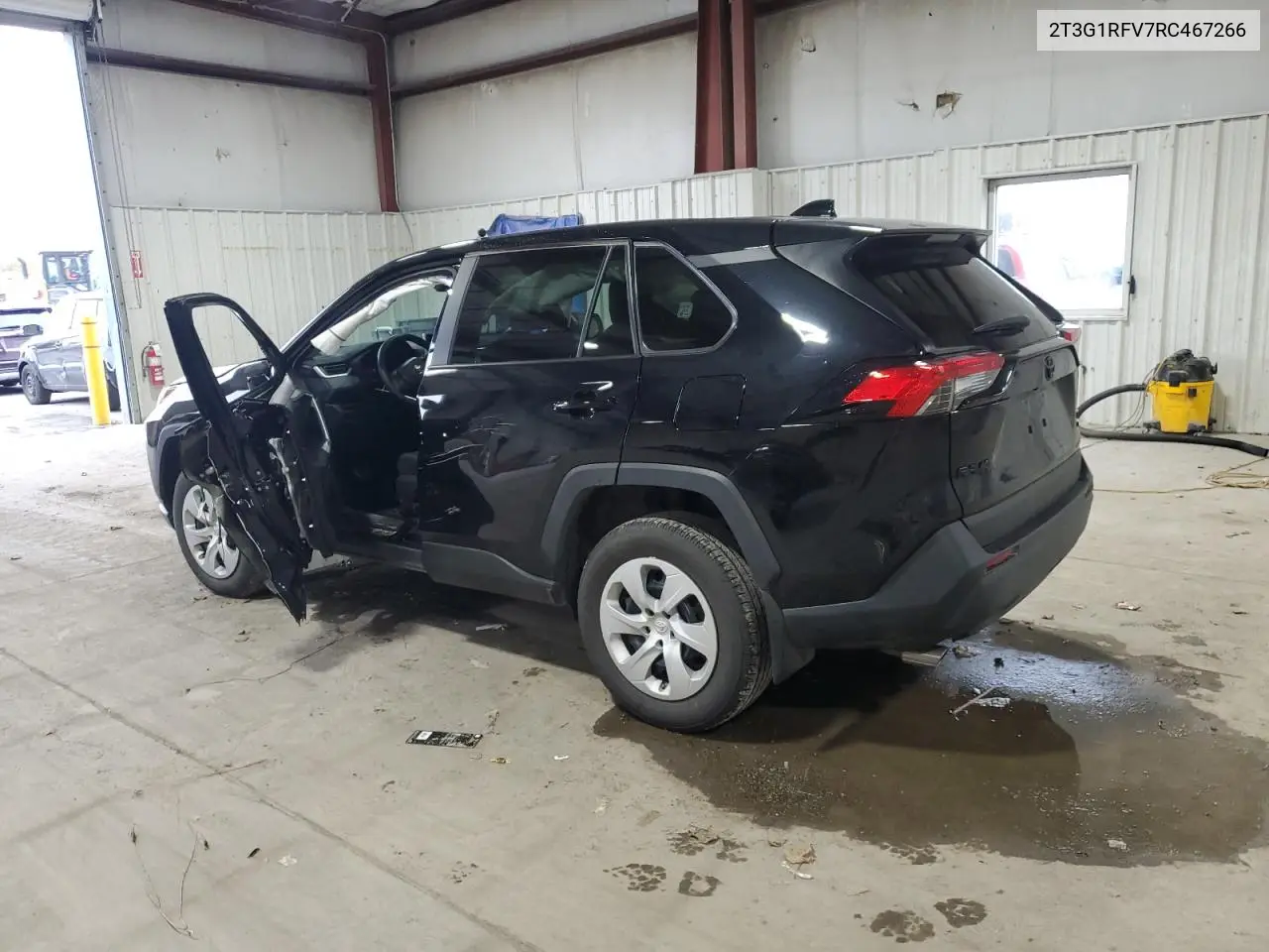 2T3G1RFV7RC467266 2024 Toyota Rav4 Le