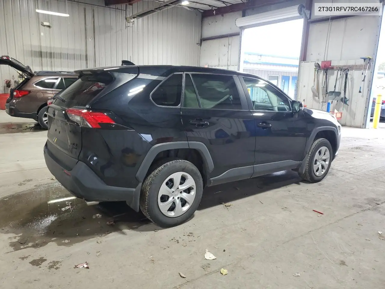 2T3G1RFV7RC467266 2024 Toyota Rav4 Le