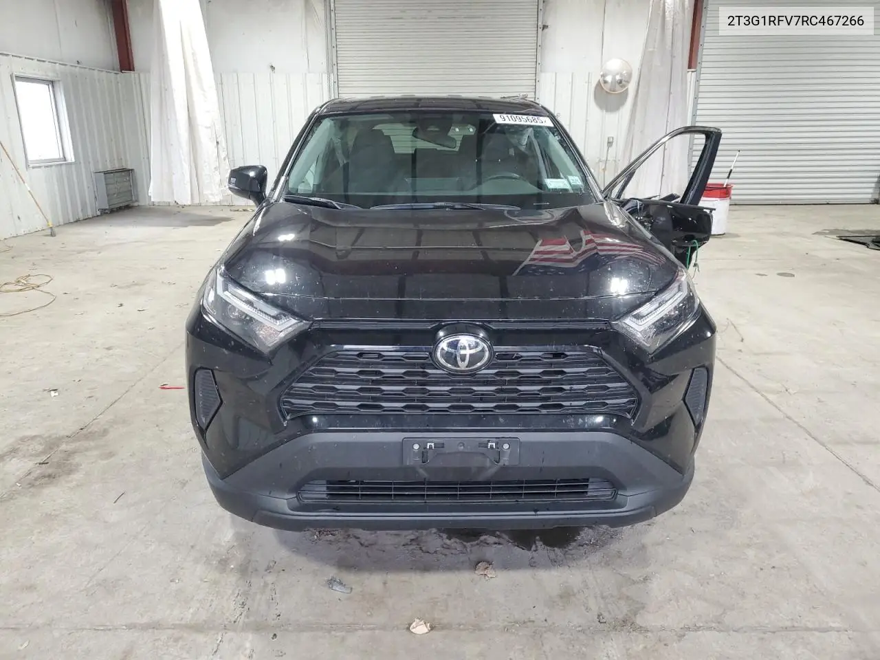 2T3G1RFV7RC467266 2024 Toyota Rav4 Le