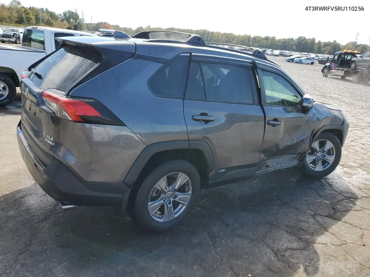 4T3RWRFV5RU110256 2024 Toyota Rav4 Xle