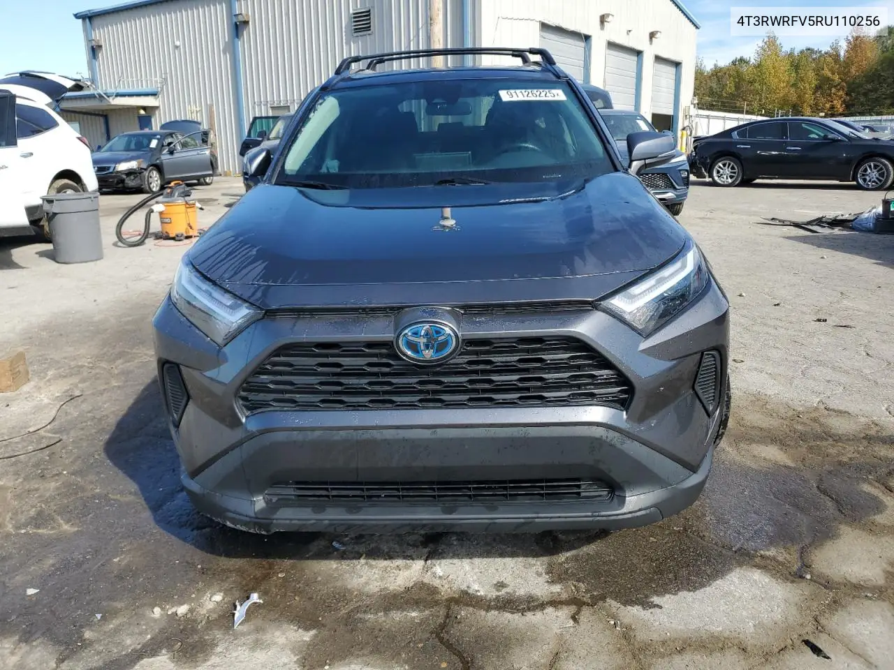 4T3RWRFV5RU110256 2024 Toyota Rav4 Xle