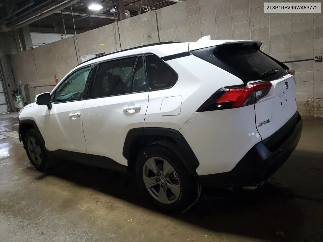 2T3P1RFV9RW453772 2024 Toyota Rav4 Xle