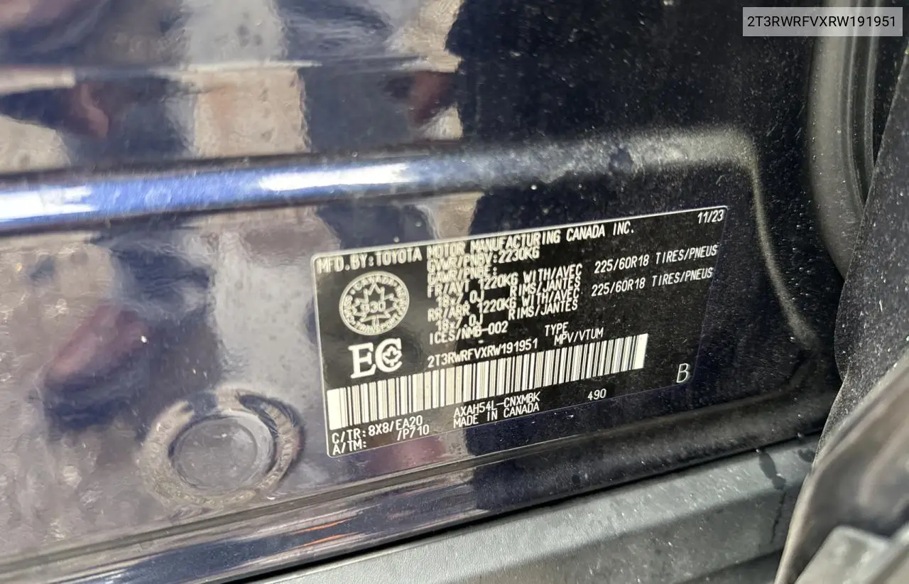 2T3RWRFVXRW191951 2024 Toyota Rav4 Xle
