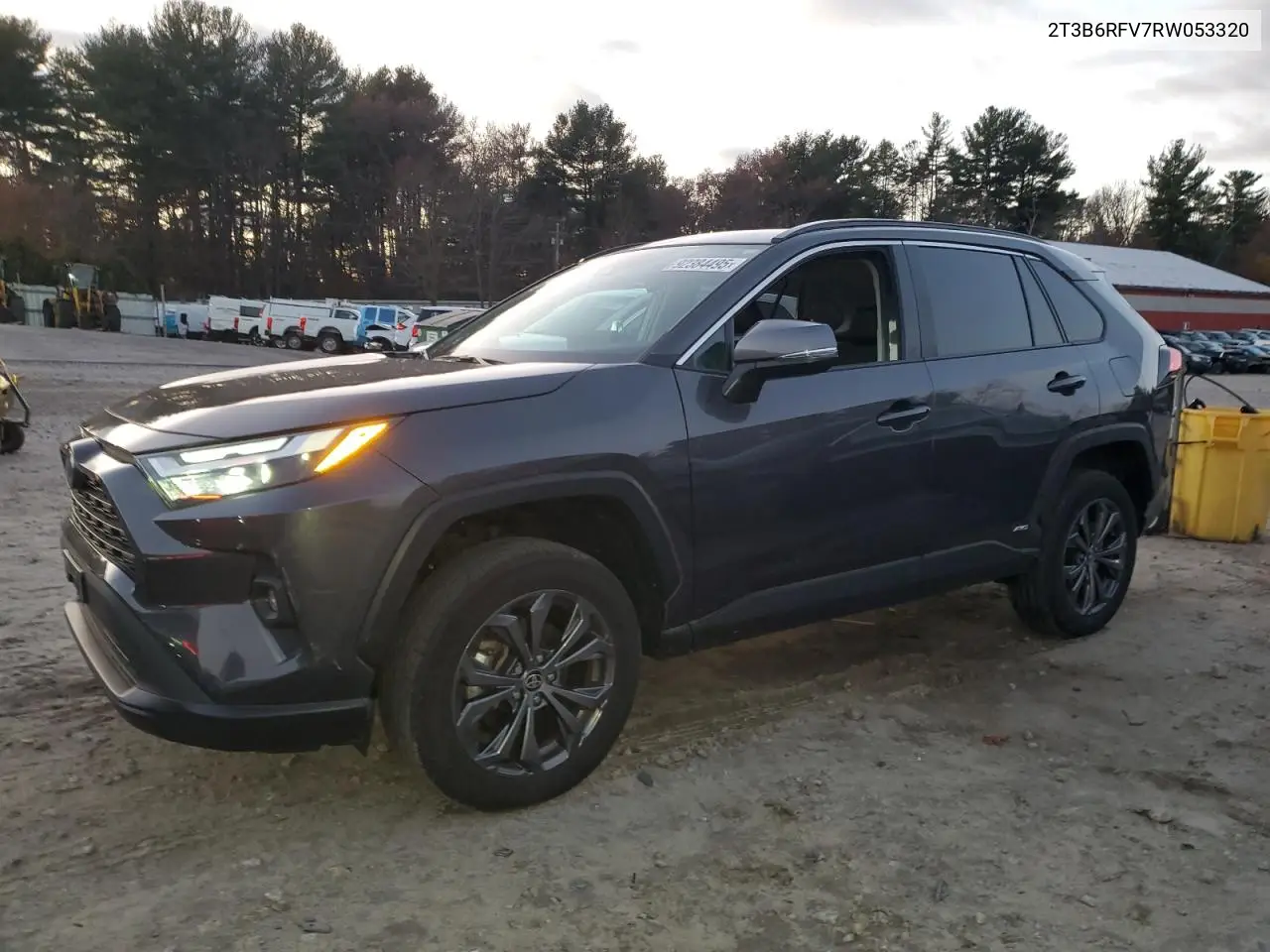 2T3B6RFV7RW053320 2024 Toyota Rav4 Xle Premium