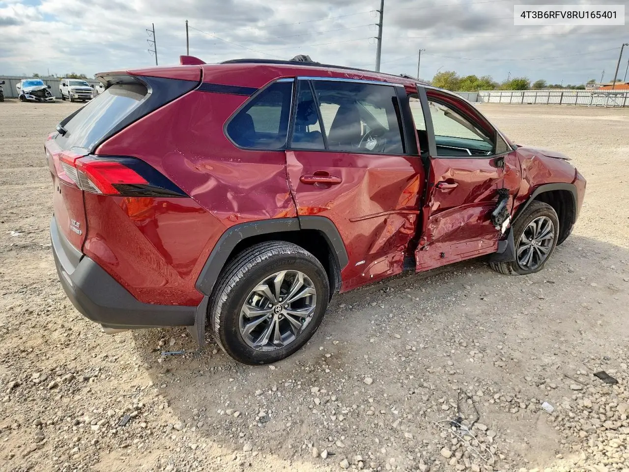 4T3B6RFV8RU165401 2024 Toyota Rav4 Xle Premium