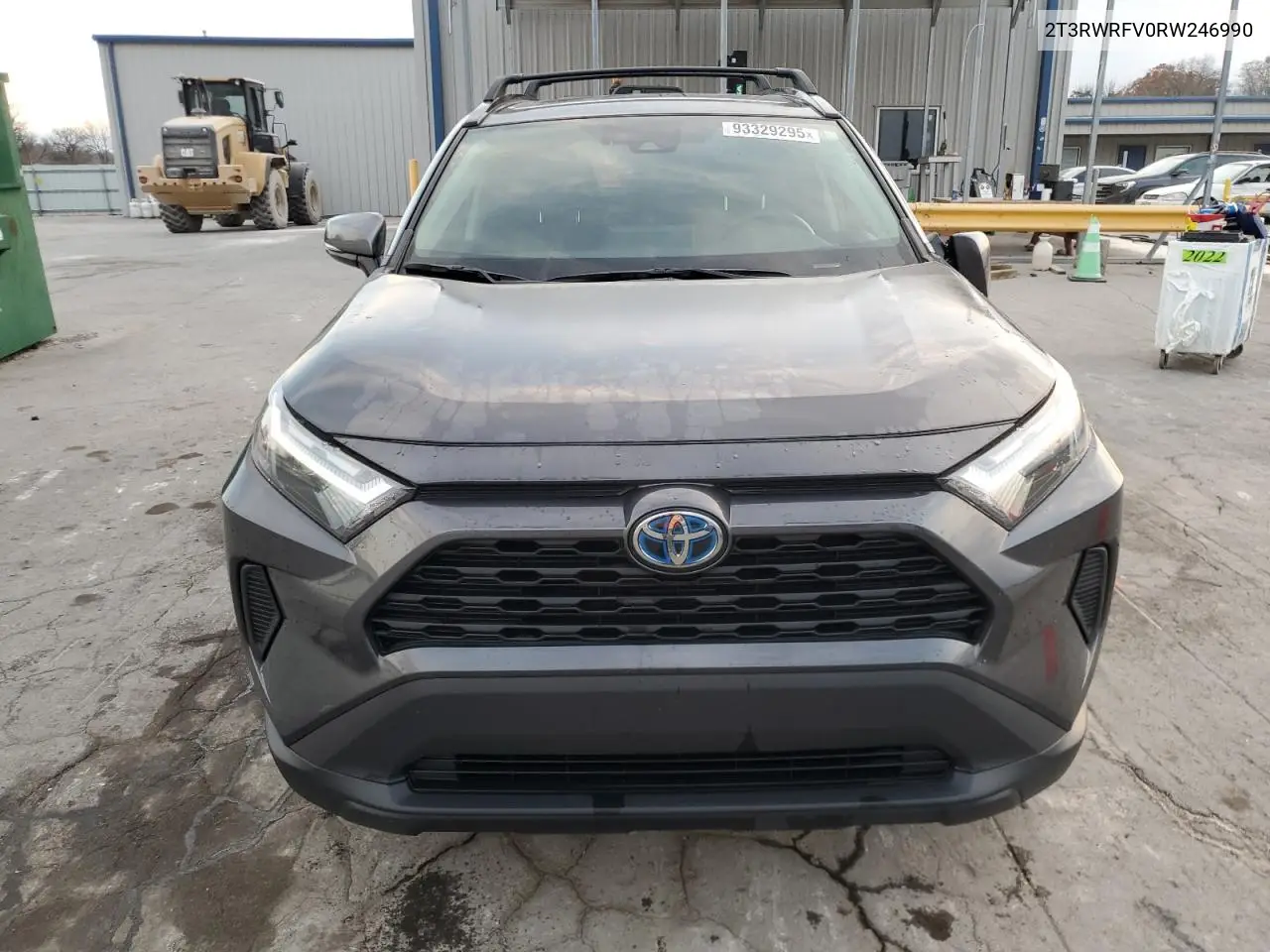 2T3RWRFV0RW246990 2024 Toyota Rav4 Xle