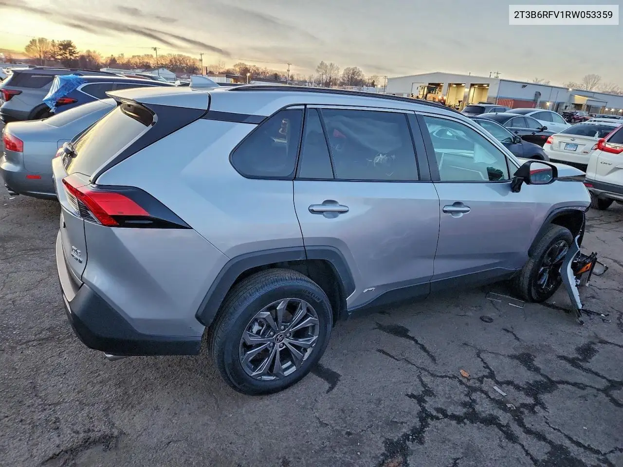 2T3B6RFV1RW053359 2024 Toyota Rav4 Xle Premium