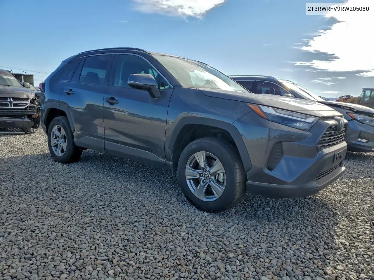 2T3RWRFV9RW205080 2024 Toyota Rav4 Xle