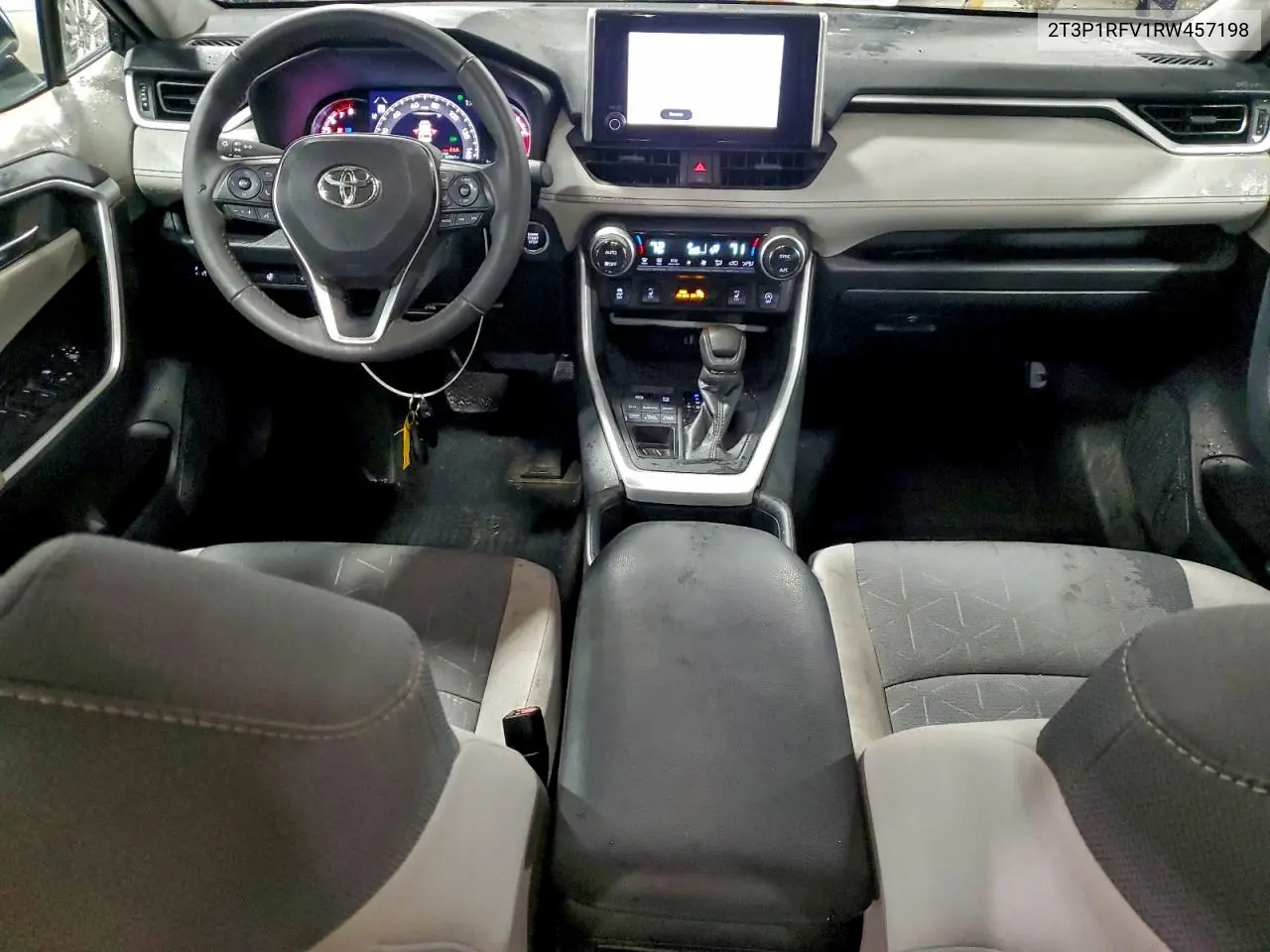 2T3P1RFV1RW457198 2024 Toyota Rav4 Xle