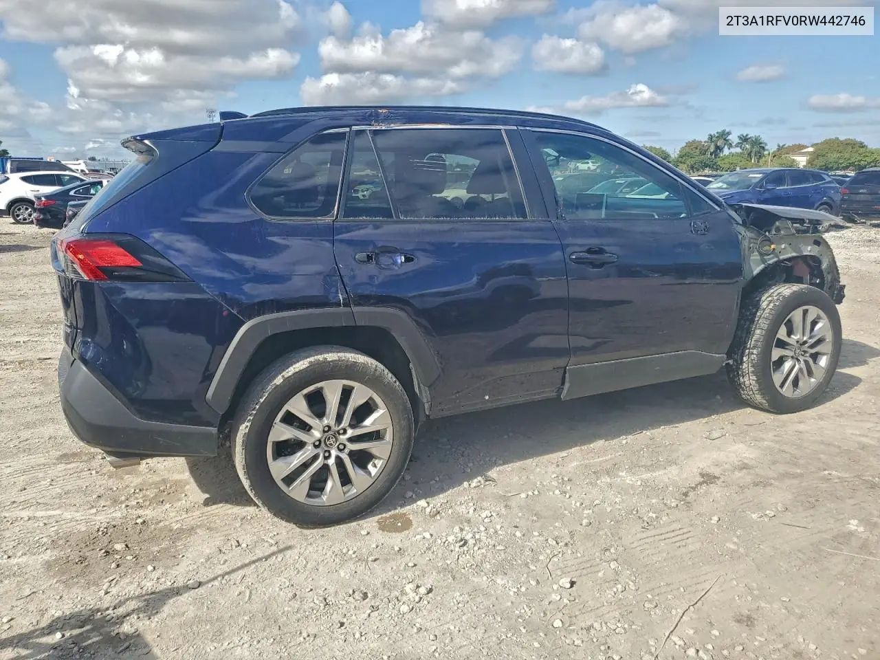 2T3A1RFV0RW442746 2024 Toyota Rav4 Xle Premium
