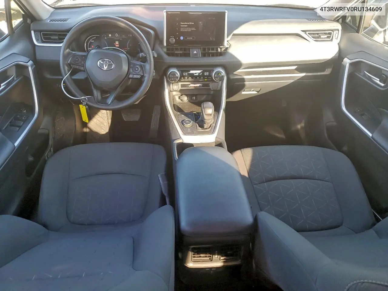 4T3RWRFV0RU134609 2024 Toyota Rav4 Xle