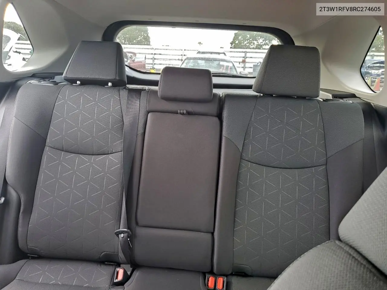 2T3W1RFV8RC274605 2024 Toyota Rav4 Xle