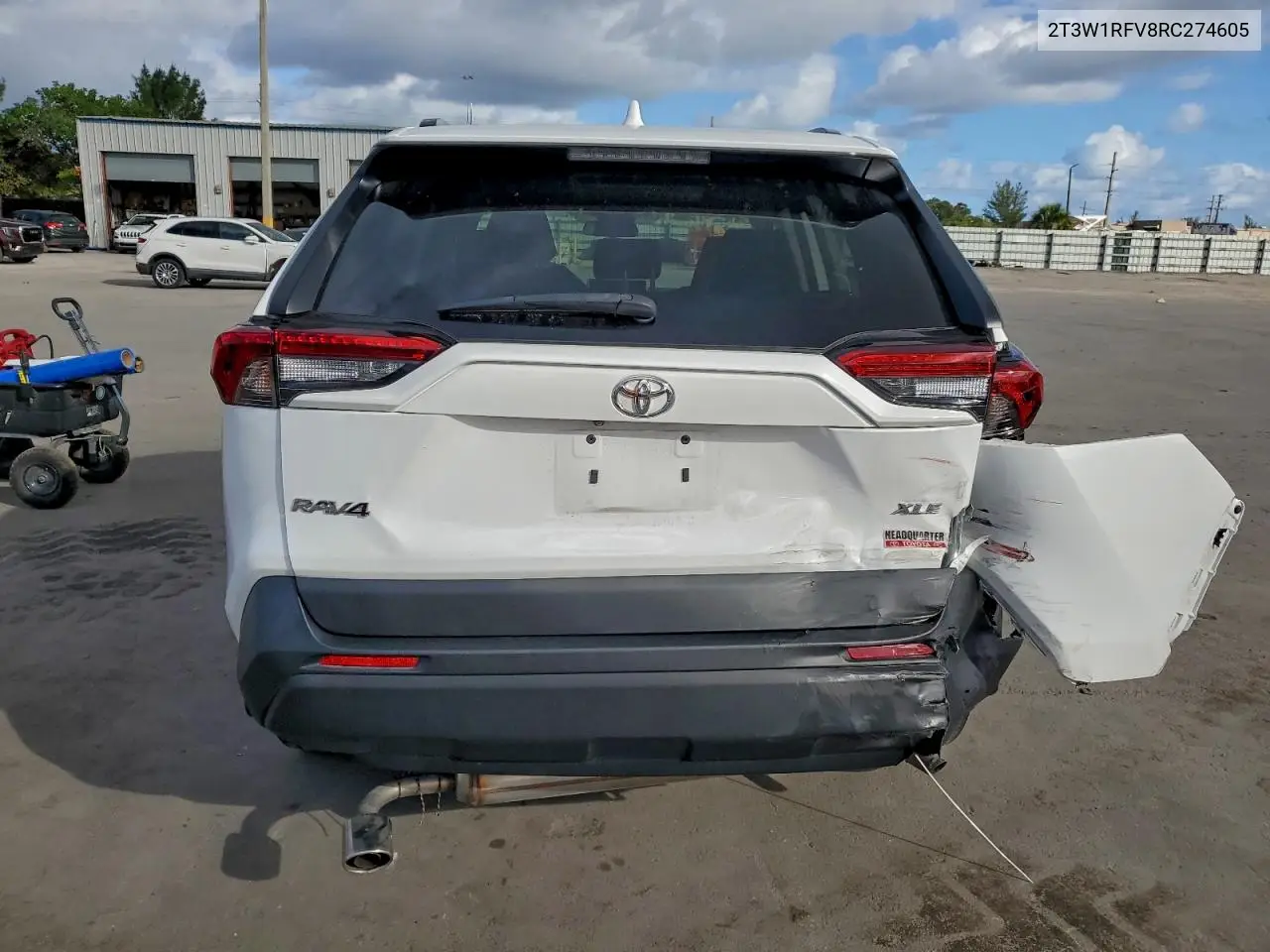 2T3W1RFV8RC274605 2024 Toyota Rav4 Xle