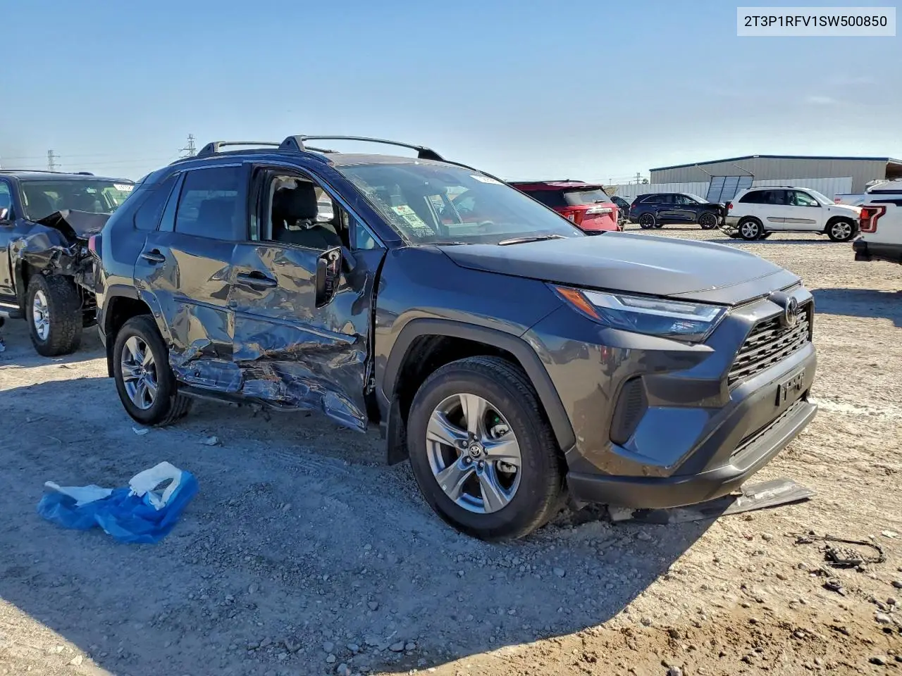 2T3P1RFV1SW500850 2025 Toyota Rav4 Xle