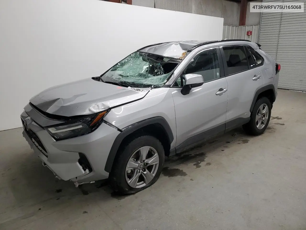 4T3RWRFV7SU165068 2025 Toyota Rav4 Xle