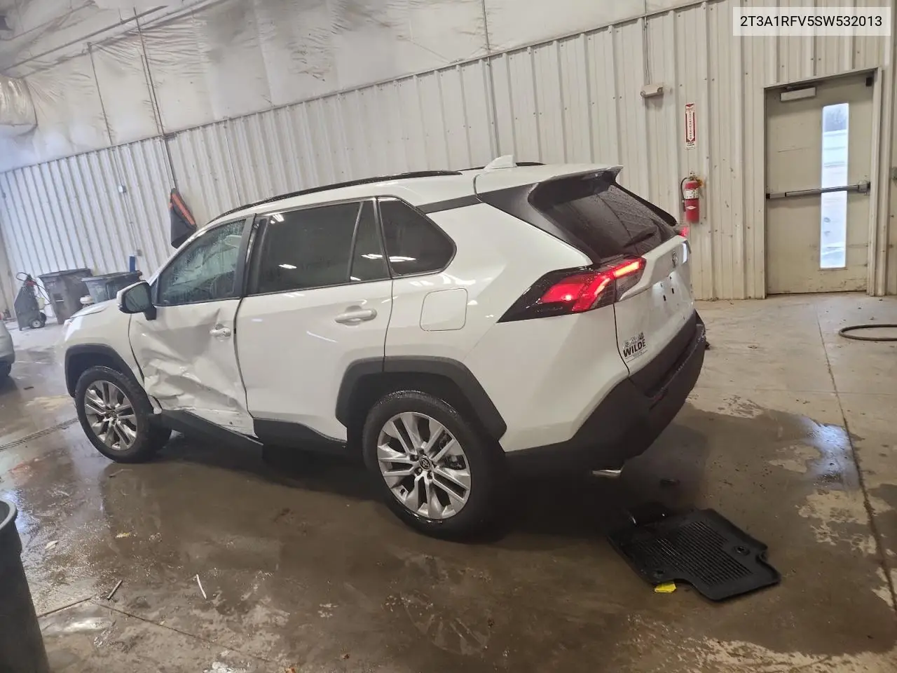 2T3A1RFV5SW532013 2025 Toyota Rav4 Xle Premium