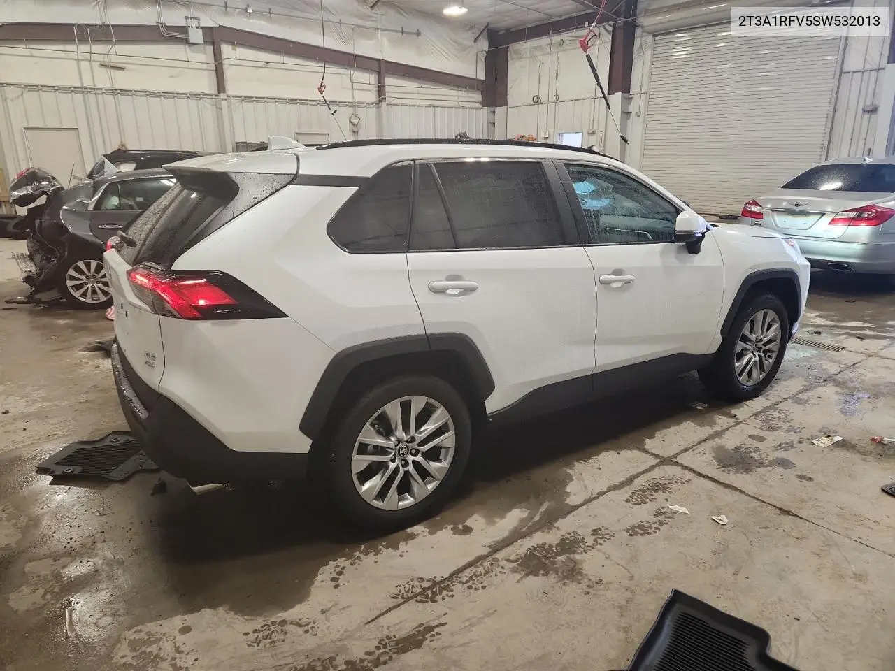 2T3A1RFV5SW532013 2025 Toyota Rav4 Xle Premium