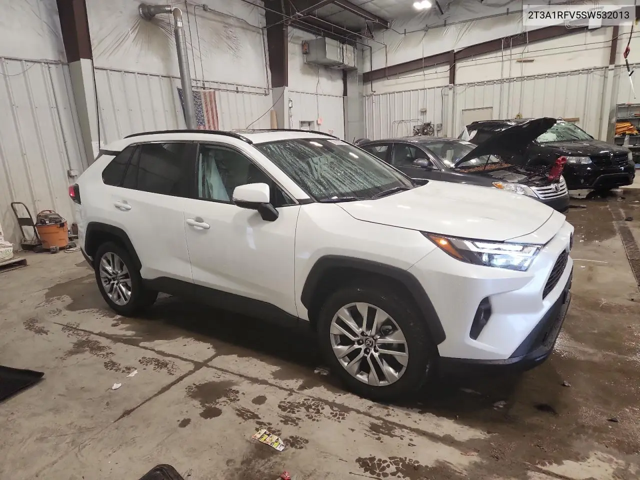 2T3A1RFV5SW532013 2025 Toyota Rav4 Xle Premium