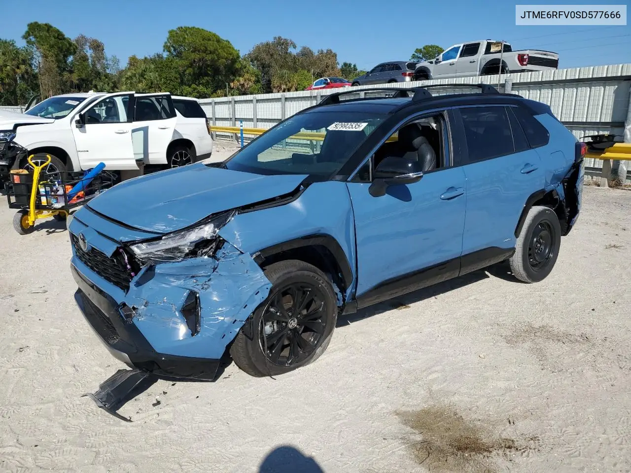 JTME6RFV0SD577666 2025 Toyota Rav4 Xse